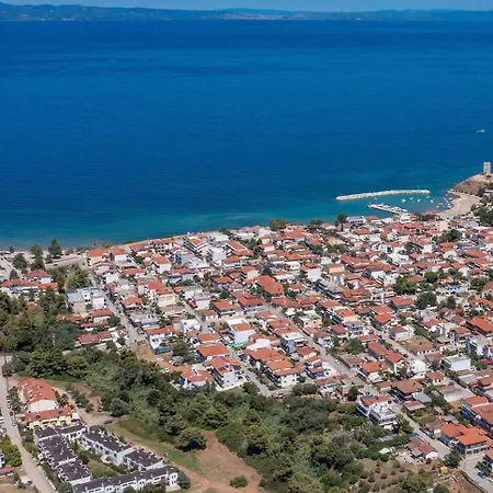 Nikos & Eleni Maisonette *