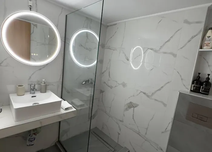 Nikos & Eleni Maisonette * Néa Fókaia